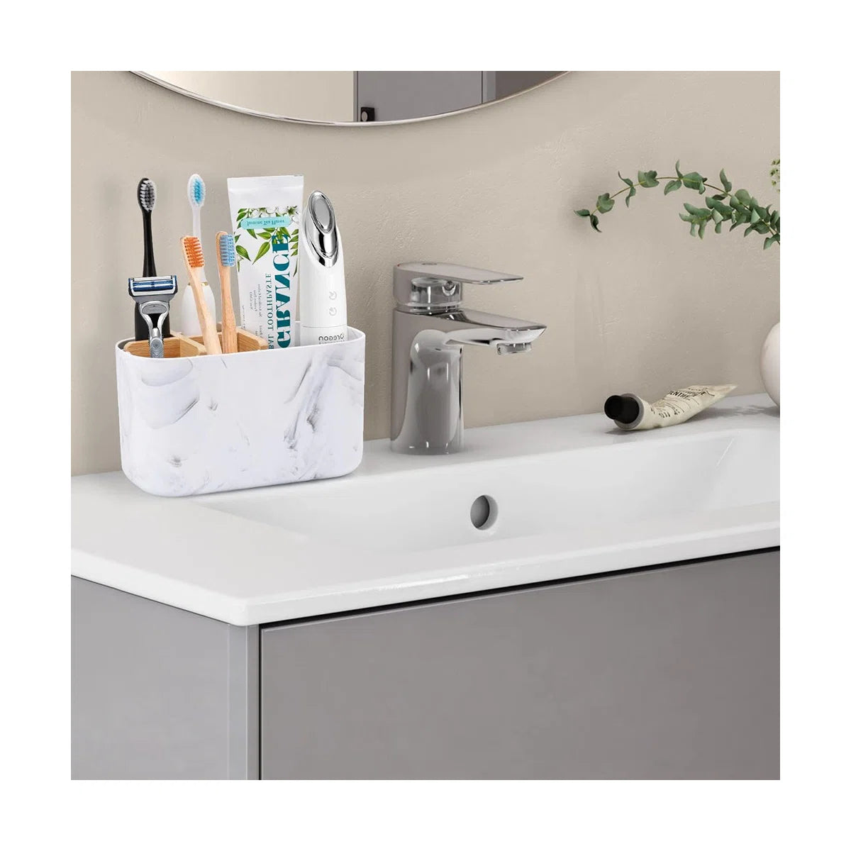 ClearNest™ Toothbrush Organizer